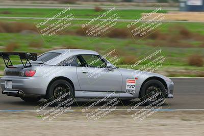 media/Dec-19-2025-Lucky Dog Racing (Fri) [[3b7b1b5fc8]]/Beginner/Session 4 Turn 2 3 Speed Pan/